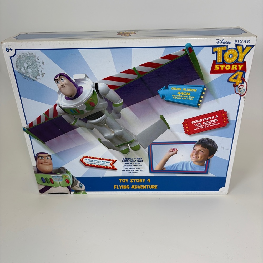 NIB HTF Toy Story 4 Buzz Lightyear Flying Adventure Styrofoam Air Plane Kit